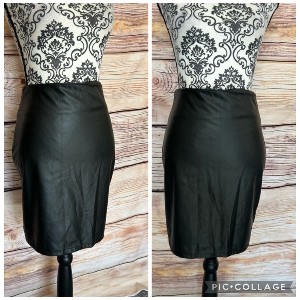 SHEIN Women’s Black Faux Leather Pencil Skirt Size M
